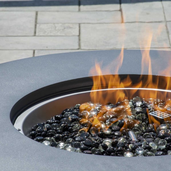 Outdoor propane fire table